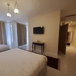 Niche Boutique Hotel