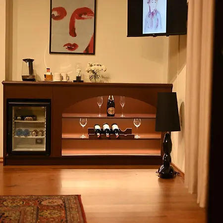 Niche Boutique Hotel 4*