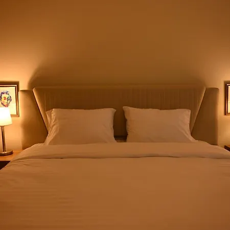 Niche Boutique 4*
