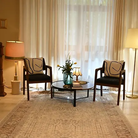 Niche Boutique 4*