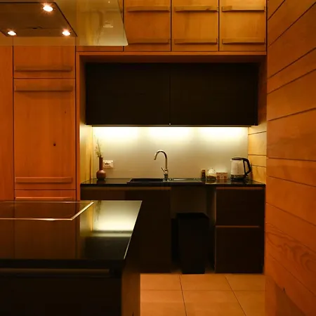 Niche Boutique Tirana