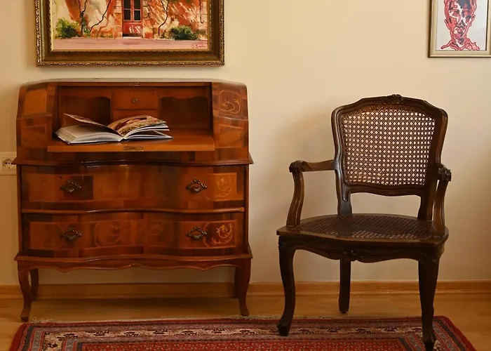 Niche Boutique Hotel