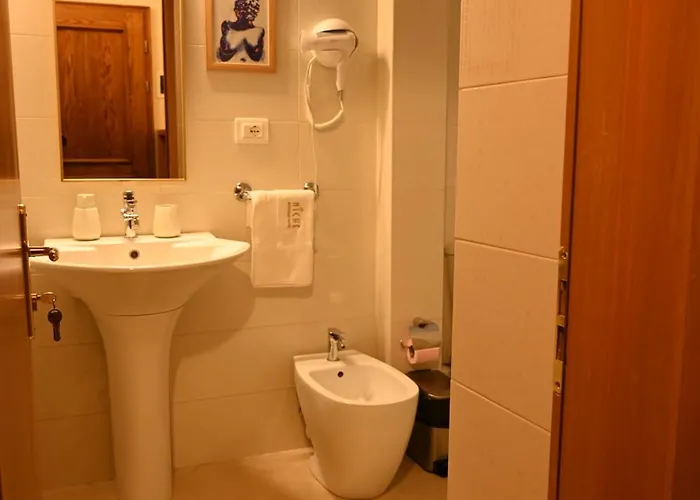 호텔 Niche Boutique 티라나