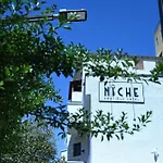 فندق Niche Boutique