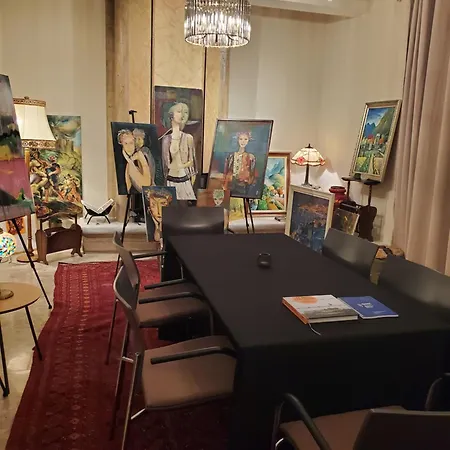 Niche Boutique 4* Tirana